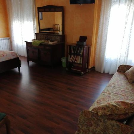 Hospedaje Menendez Pelayo Santander Buitenkant foto