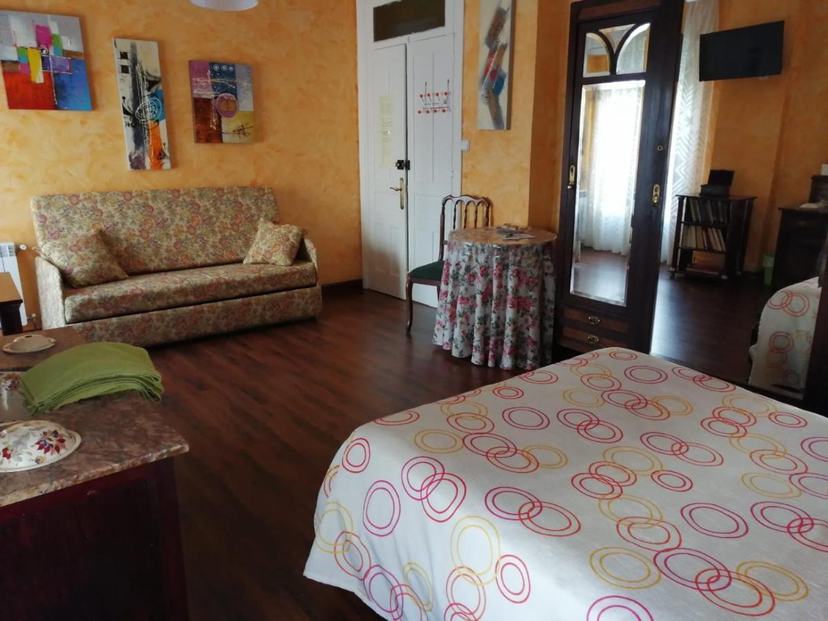 Hospedaje Menendez Pelayo Santander Buitenkant foto