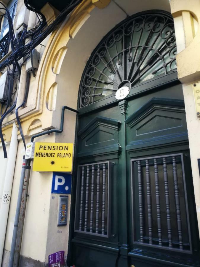 Hospedaje Menendez Pelayo Santander Buitenkant foto