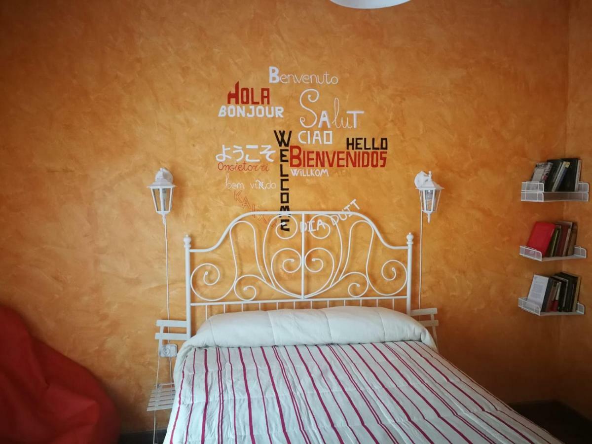 Hospedaje Menendez Pelayo Santander Buitenkant foto